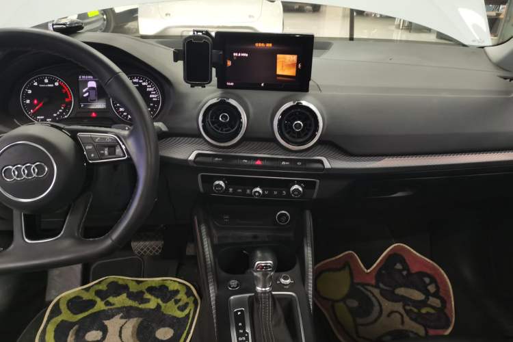 Used Audi Q2L 2022 35 TFSI Fashion Dynamic Model Audio And AC Panel