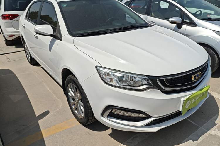 Used Geely Auto Vision 2019 Upgraded Model 1.5L Manual Luxury Version China VI Standard