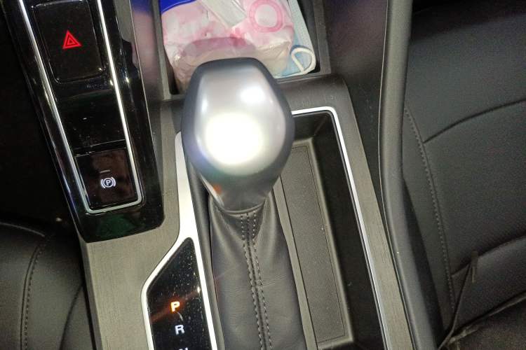 Used Roewe i5 2026 Model 1.5L CVT Luxury Version