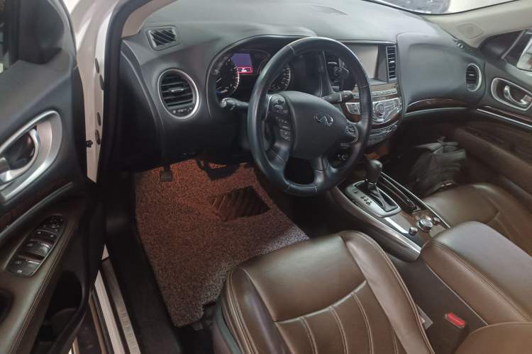 Used Infiniti QX60 2014 2.5 S/C Hybrid Two-Wheel Drive Excellence Edition
