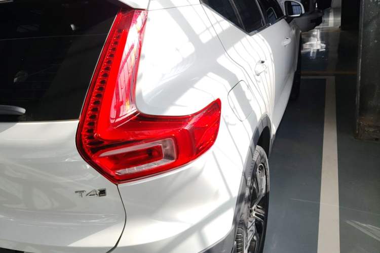 Used Volvo XC40 2021 T4 Four-Wheel Drive Smart Luxury Edition