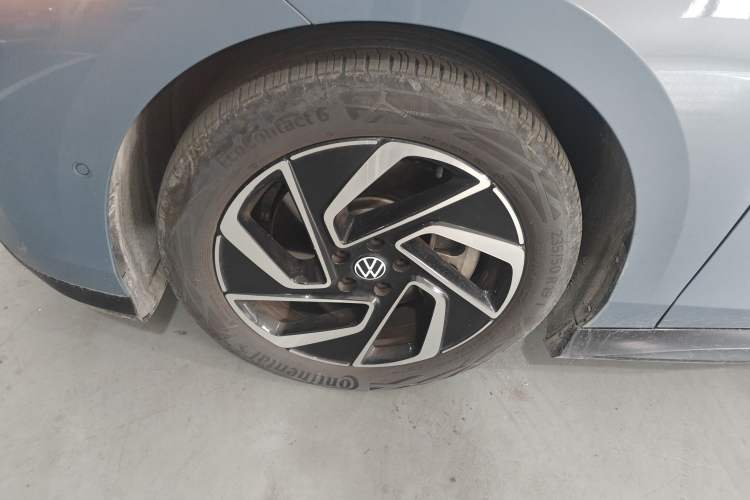 Used Volkswagen ID.7 VIZZION 2024 PRO Model Exterior 4