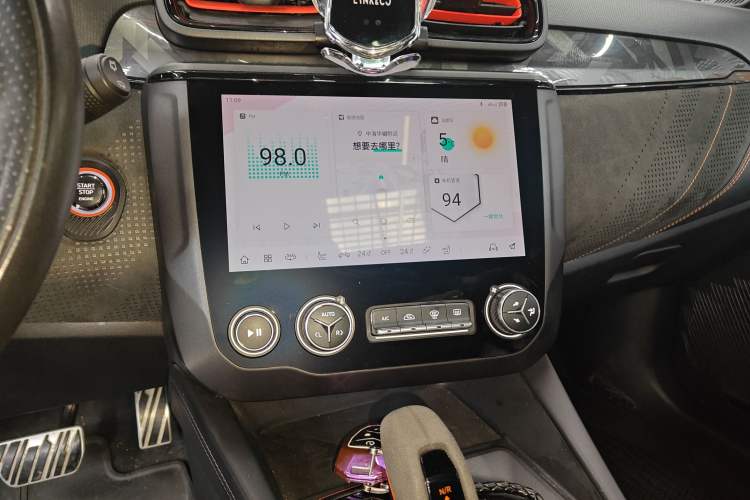 Used Lynk & Co 02 Hatchback 2021 2.0TD Halo
