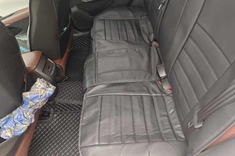 Used Chevrolet Monza 2023 1.5L Dual-Clutch Enjoyment Edition Left Rear Seat