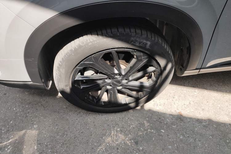 Used Dongfeng Aeolus Huge 2022 Mach Power 1.5T Dare-to-Drive Edition · Enjoyably悦
