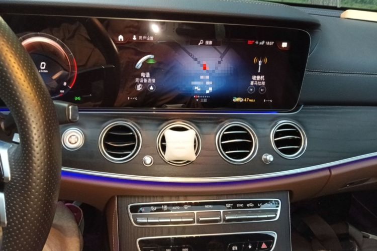 Used Mercedes-Benz E-Class 2022 Revised Version E 300 L Sport Luxury Edition Audio And AC Panel