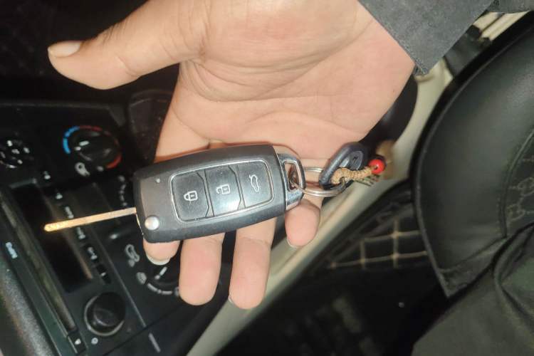 Used Citroen C-Quatre 2010 Sedan 1.6L Automatic Shangle Edition
