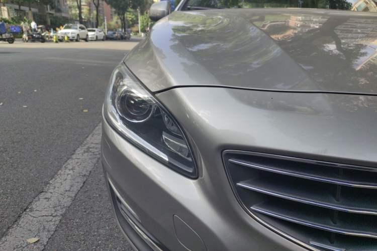 Used Volvo S60 2015 S60L 2.0T Zhiyuan Edition
