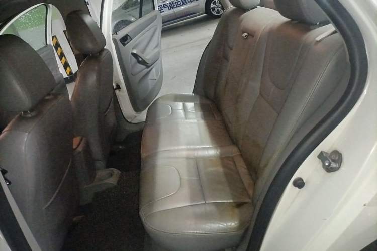 Used Volkswagen Bora 2011 1.6L Manual Comfort Version