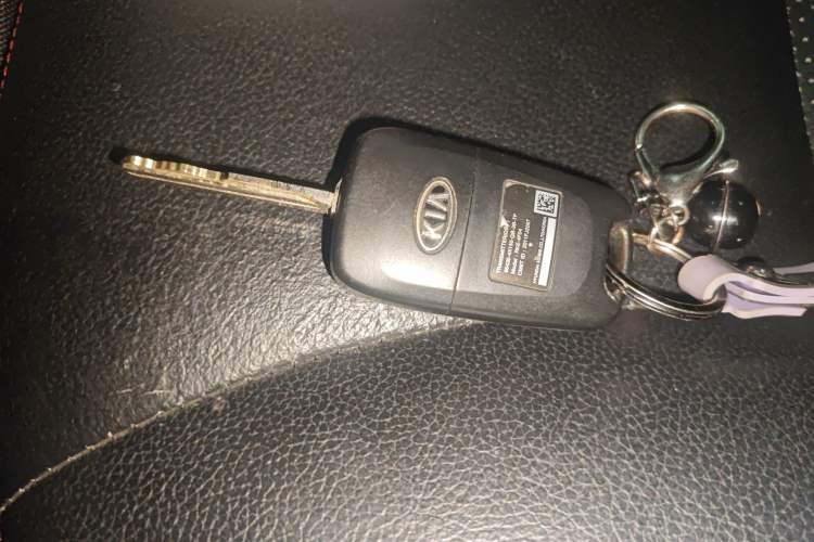 Used Kia K2 2015 Sedan 1.4L MT GLS Vehicle Key