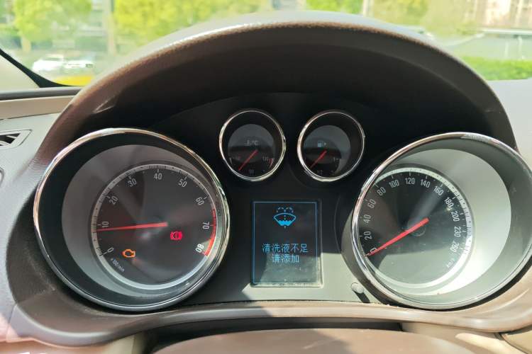 Used Buick Regal 2011 2.4L SIDI Comfort Edition Instrument Cluster