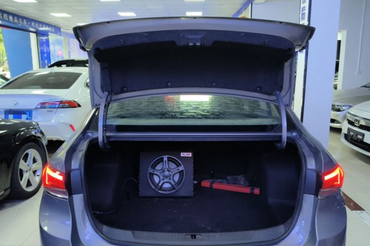 Used Buick GT 2018 15T Manual Entry-Level Version China V Standard Trunk