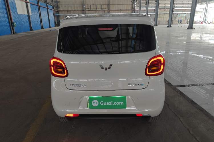 Used Wuling Hongguang MINIEV 2025 Four-Door Version Advanced Edition Rear