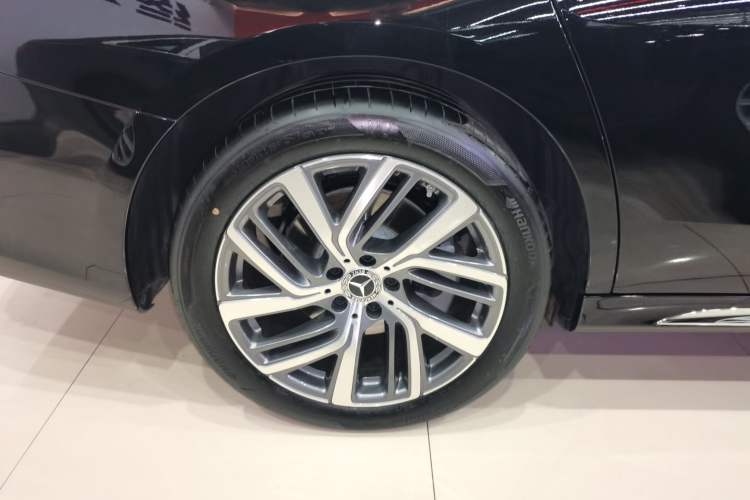 Used Mercedes-Benz E-Class 2025 Facelift E 300 L Fashion Edition