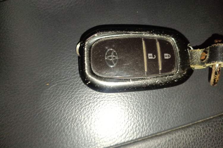 Used Toyota Highlander 2017 2.0T Four-Wheel Drive Luxury Edition 7 Seats
