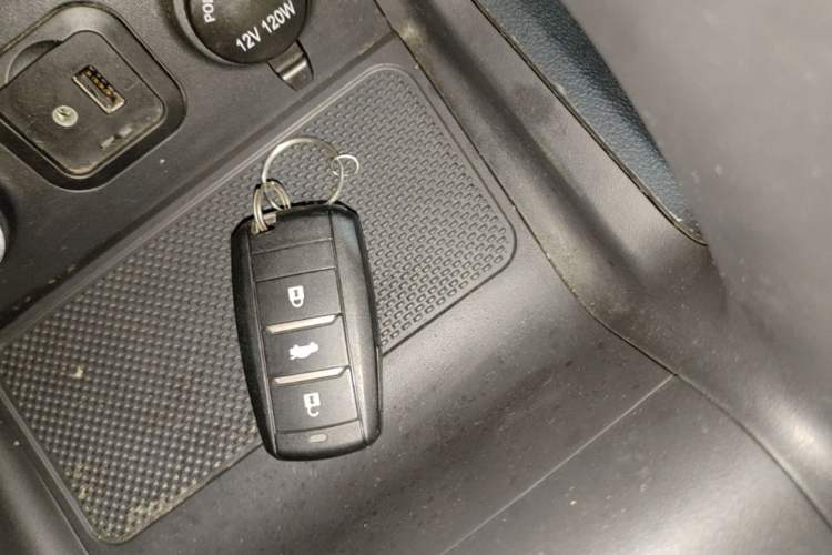 Used CHANGAN CS75 2014 1.8T Automatic Elite Model China IV Standard