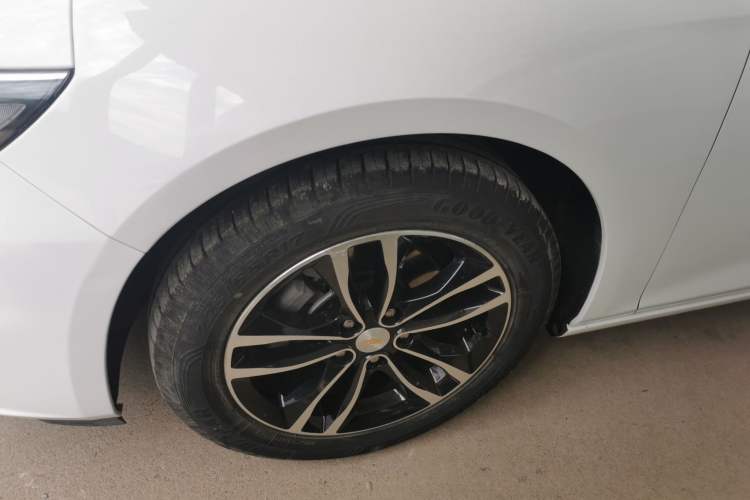 Used Chevrolet Malibu XL 2017 1.5T Automatic Ruichi Edition Exterior 4