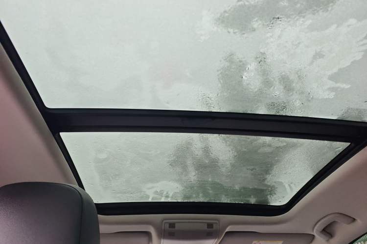 Used Volkswagen Sagitar 2019 200TSI DSG Comfort Version China VI Standard Headliner