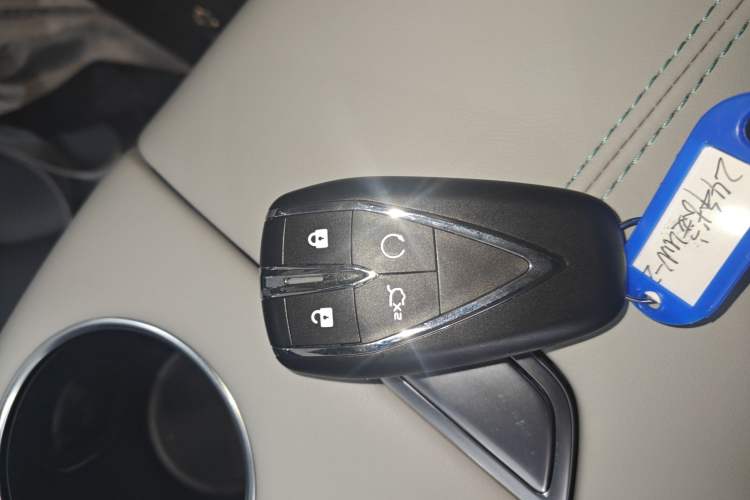 Used Changan UNI-Z 2025 1.5T Premium Edition
