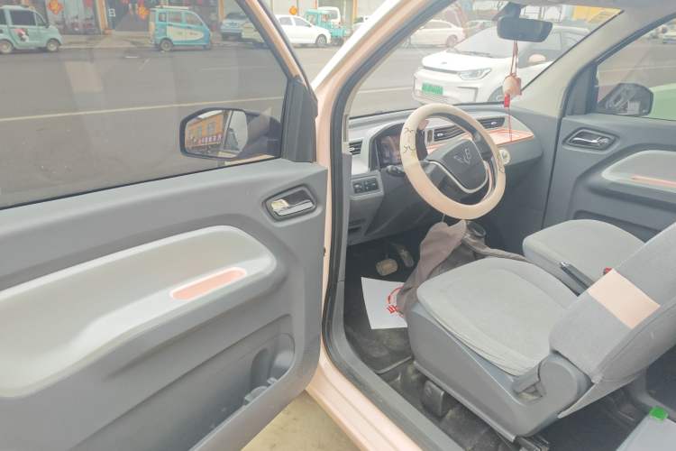 Used Wuling Hongguang MINIEV 2021 Macaron Fashion Model Lithium Iron Phosphate