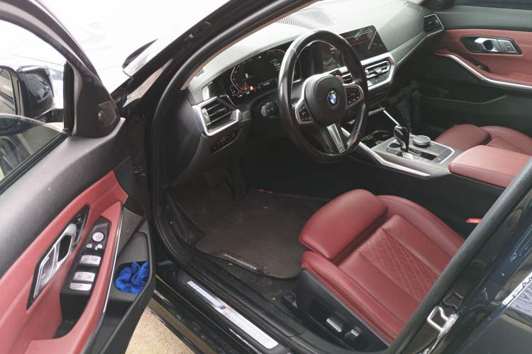 Used BMW 3 Series 2022 325i M Sport Night Edition Package
