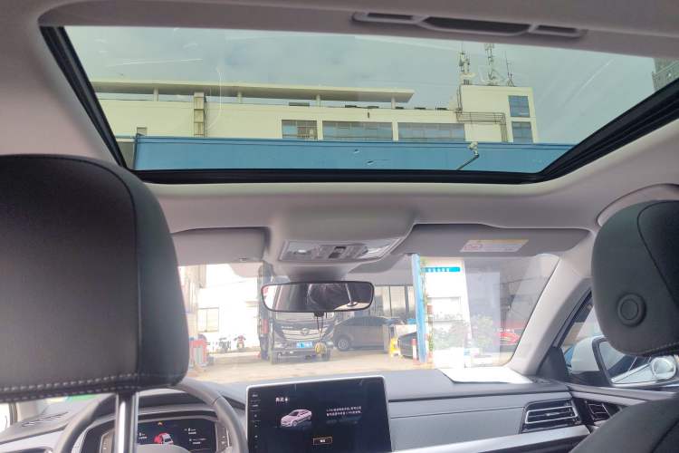 Used Volkswagen Lavida 2024 1.5L Automatic 5 Million Edition Headliner