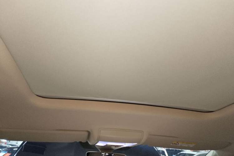 Used Volkswagen Viloran 2020 380TSI Prestige Edition Headliner