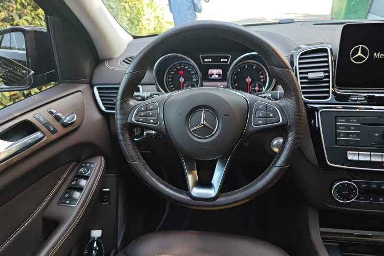 Used Mercedes-Benz GLE 2017 GLE 320 4MATIC Dynamic Model