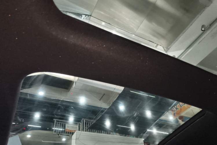 Used Mercedes-Benz GLC 2018 GLC 260 4MATIC Luxury Model Headliner