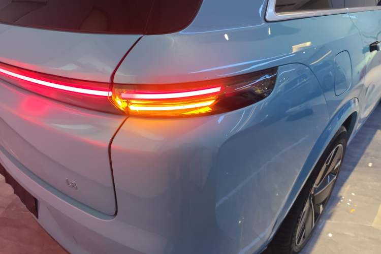 Used Li Auto L8 2025 Ultra Smart Refreshed Edition Right Rear Taillight