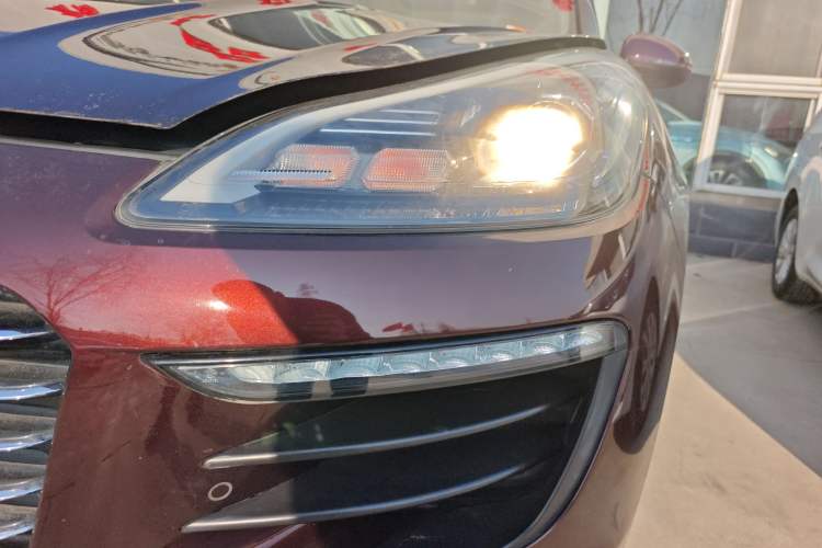 Used Zotye SR9 2017 2.0T Manual "Ultimate Light" Edition