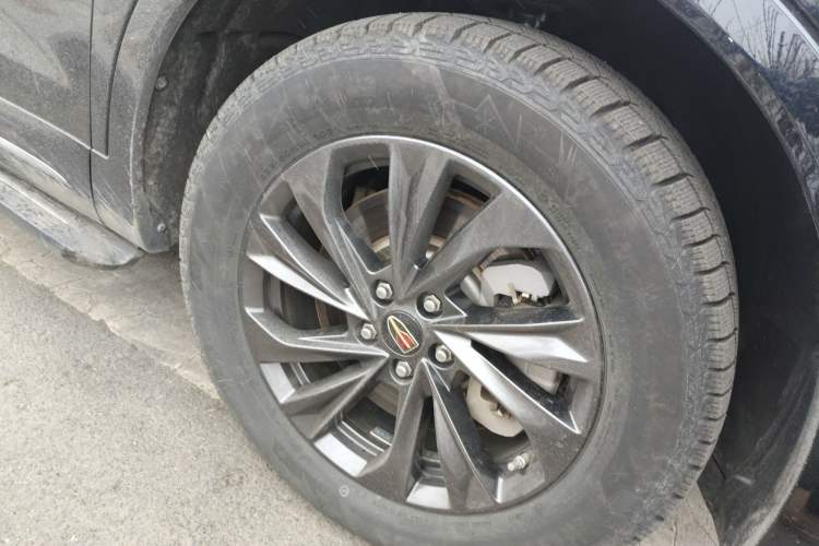 Used Hongqi HS5 2023 2.0T Qixiang Pro Edition
