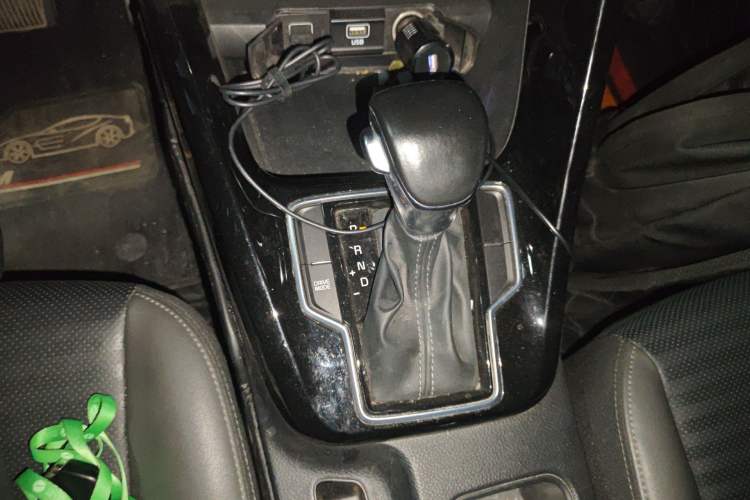 Used Kia Sportage R 2018 2.0L Automatic Smart Luxury Version China V Standard Gear Lever