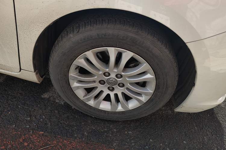 Used Toyota SIENNA 2016 3.5L Two-Wheel Drive 7-Seater Parallel Import
