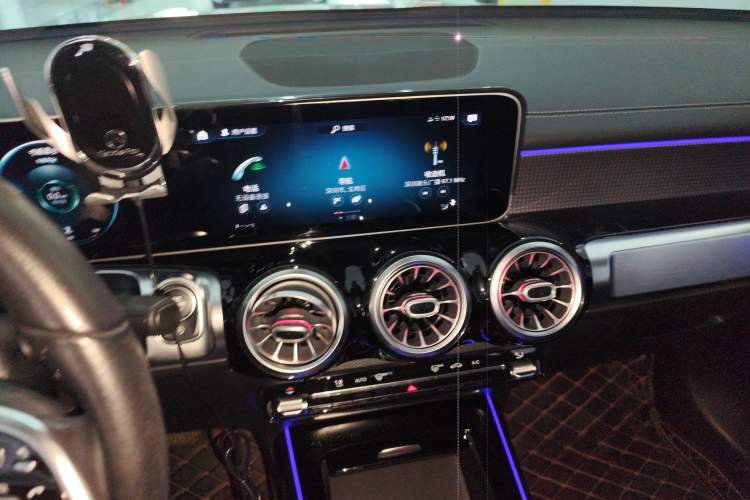 Used Mercedes-Benz GLB 2020 Updated GLB 200 Dynamic Edition
