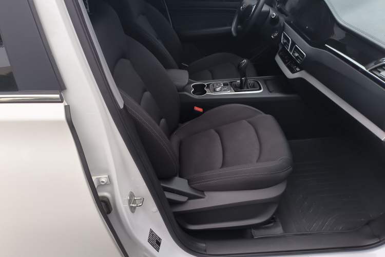 Used Cowin Xuanjie 2020 Revised Version 1.5L Manual - Yue
