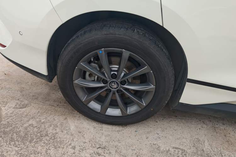 Used BYD Qin L 2025 EV 545KM Beyond Version
