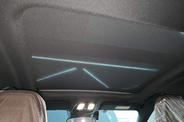 Used Volvo S60 2023 B4 Zhiyi Luxury Edition Headliner