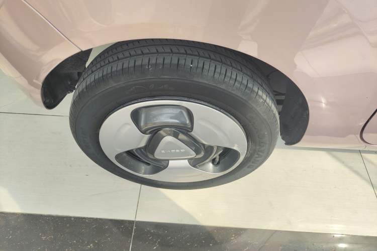 Used Geely Galaxy Panda 2023 Panda Mini 200km Dynamic Bear