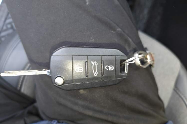 Used Citroen C3-XR 2019 230THP DCT ORIGINS Centennial Deluxe Edition Vehicle Key