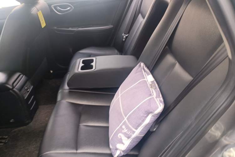 Used Nissan Sylphy 2021 Classic 1.6XL CVT Luxury Edition Left Rear Seat