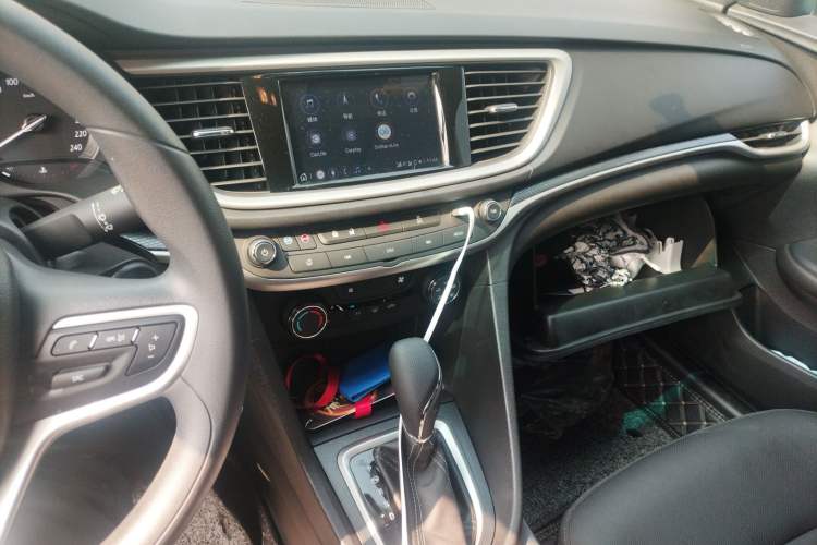 Used Buick GT 2021 Exemplar 1.5L Automatic Elite Version Audio And AC Panel