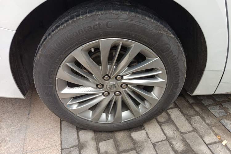 Used Buick Century 2023 2.0T Six-Seater Yinshi Edition
