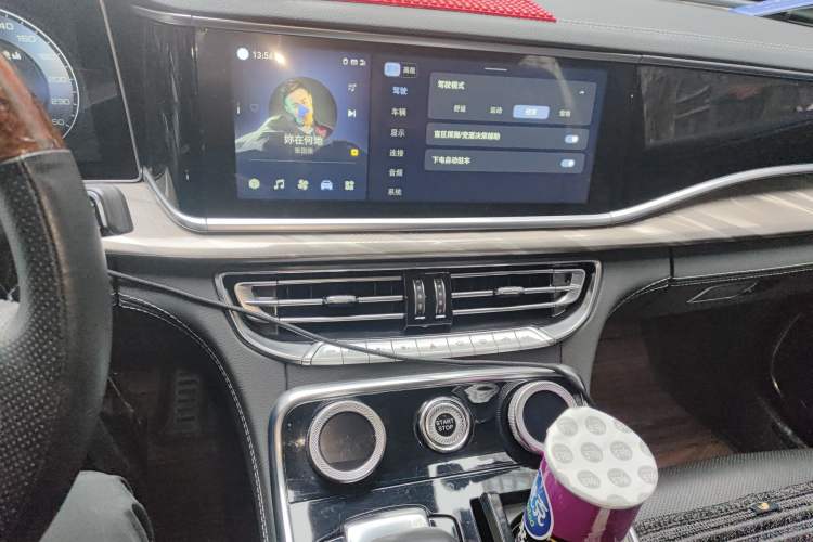 Used Hongqi H9 2020 2.0T Smart Connect Flagship Edition
