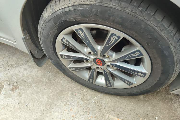 Used Hyundai Mistra 2014 1.8L Automatic Smart GLS
