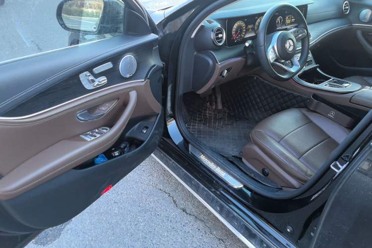 Used Mercedes-Benz E-Class 2019 Restyled E 300 L Sport Luxury Edition
