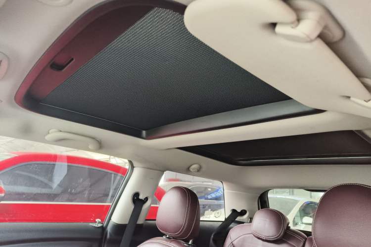 Used MINI 2014 1.5T COOPER Fun
