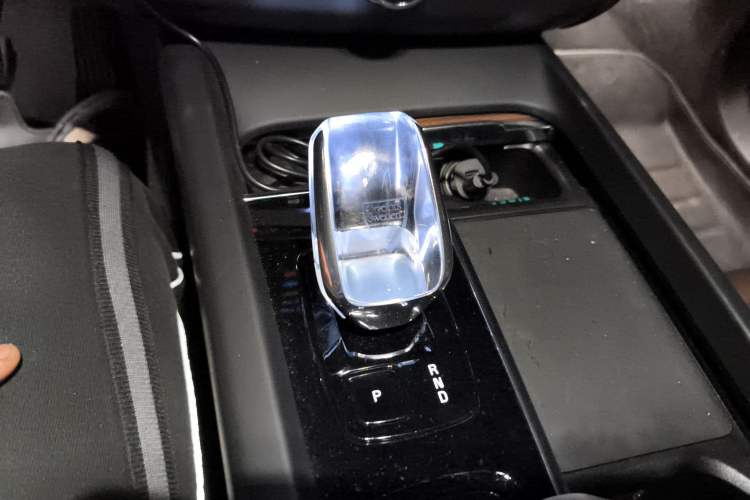 Used Volvo XC60 2023 B5 4x4 Smart Luxury Edition