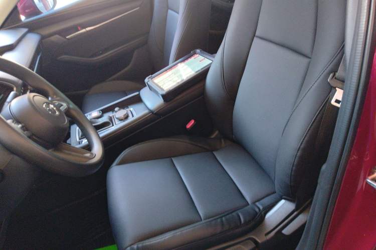 Used Mazda Mazda 3 Axela 2020 1.5L Automatic ZhiMei Edition
