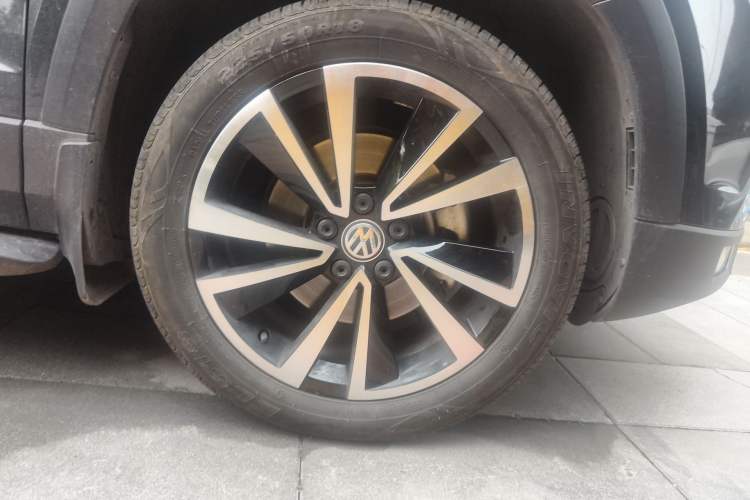 Used Volkswagen Tharu 2020 280TSI Two-Wheel Drive Luxury Plus Version China VI Standard
